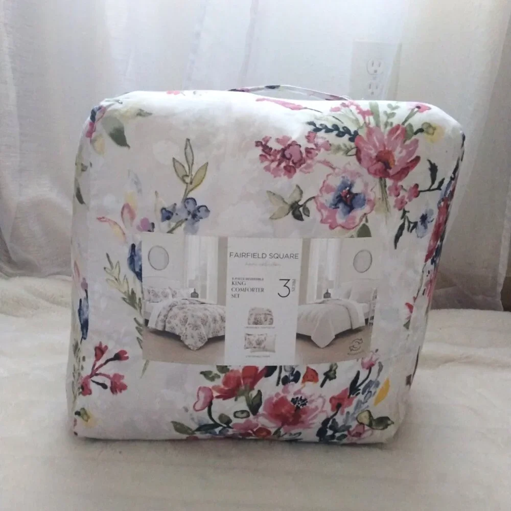 Fairfield Square king comforter set - Picture 2 of 4